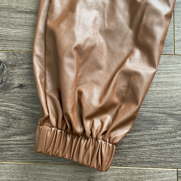 PrettyLittleThing extra high waist faux leather brown/tan joggers size 2 - Picture 2 of 7